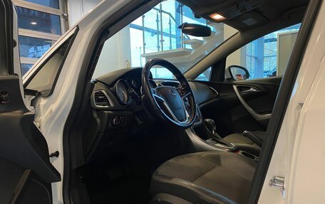 Opel Astra J, 2013 год, 615 000 рублей, 23 фотография