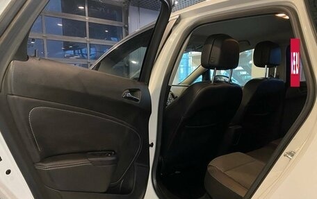 Opel Astra J, 2013 год, 615 000 рублей, 24 фотография