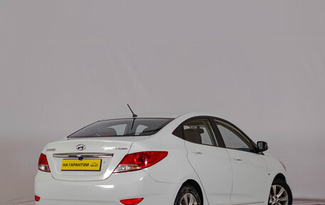 Hyundai Solaris II рестайлинг, 2013 год, 999 000 рублей, 5 фотография