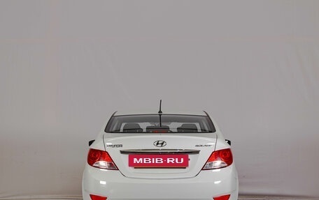 Hyundai Solaris II рестайлинг, 2013 год, 999 000 рублей, 6 фотография