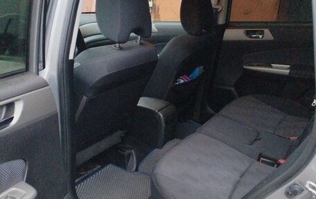 Subaru Forester, 2010 год, 1 300 000 рублей, 10 фотография