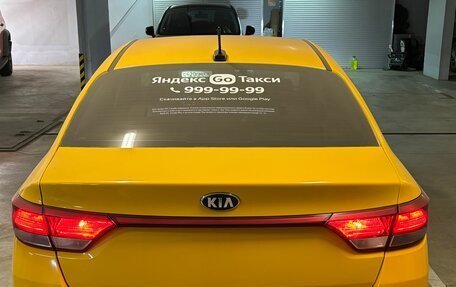 KIA Rio IV, 2017 год, 1 000 000 рублей, 4 фотография