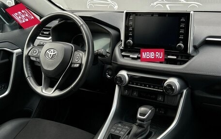 Toyota RAV4, 2022 год, 4 344 200 рублей, 14 фотография