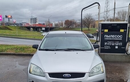 Ford Focus II рестайлинг, 2005 год, 335 000 рублей, 1 фотография