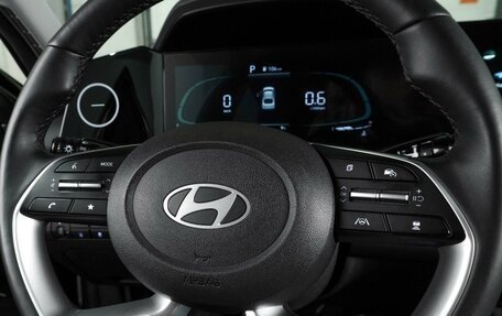 Hyundai Elantra, 2023 год, 2 439 000 рублей, 15 фотография