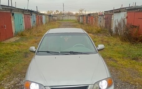 KIA Shuma II, 2003 год, 227 000 рублей, 1 фотография
