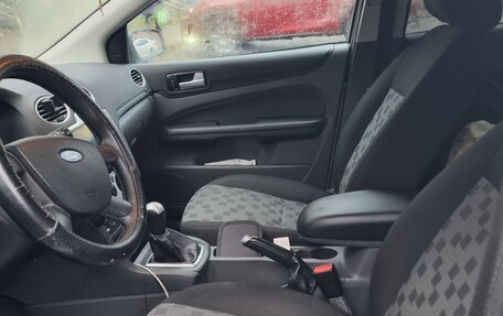 Ford Focus II рестайлинг, 2005 год, 335 000 рублей, 10 фотография