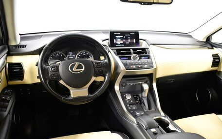 Lexus NX I, 2016 год, 2 950 000 рублей, 6 фотография