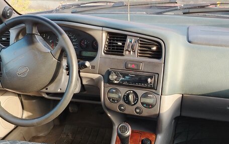 Nissan Primera II рестайлинг, 1999 год, 235 000 рублей, 9 фотография