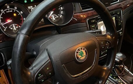 Skoda Superb III рестайлинг, 2012 год, 1 450 000 рублей, 7 фотография