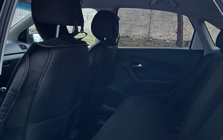 Volkswagen Polo VI (EU Market), 2018 год, 670 000 рублей, 26 фотография