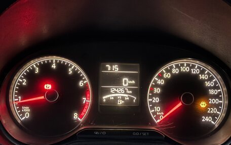 Volkswagen Polo VI (EU Market), 2018 год, 670 000 рублей, 28 фотография