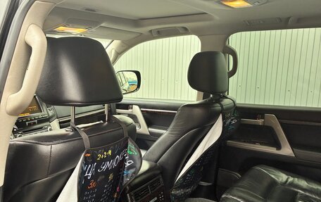 Toyota Land Cruiser 200, 2011 год, 3 250 000 рублей, 3 фотография