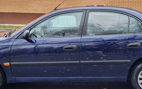 Toyota Avensis III рестайлинг, 2000 год, 290 000 рублей, 14 фотография