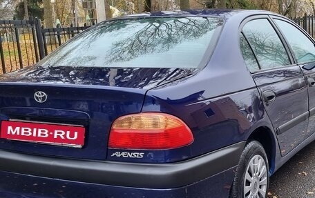 Toyota Avensis III рестайлинг, 2000 год, 290 000 рублей, 8 фотография