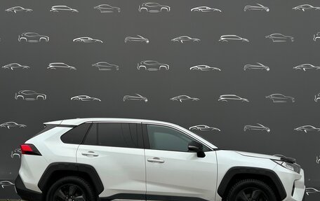 Toyota RAV4, 2023 год, 3 257 800 рублей, 13 фотография