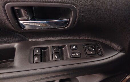 Mitsubishi Outlander III рестайлинг 3, 2019 год, 1 833 000 рублей, 12 фотография