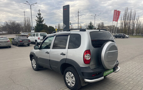 Chevrolet Niva I рестайлинг, 2017 год, 799 000 рублей, 6 фотография