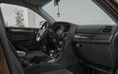 Brilliance V5 I рестайлинг, 2017 год, 1 000 000 рублей, 18 фотография