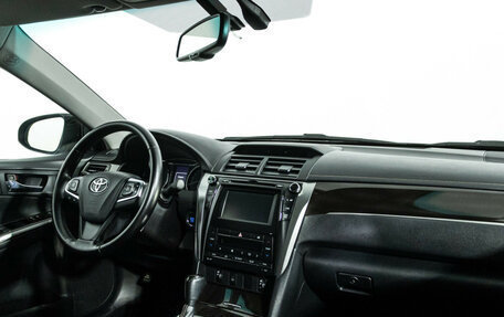 Toyota Camry, 2016 год, 1 900 000 рублей, 9 фотография