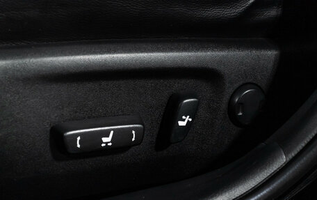 Toyota Camry, 2016 год, 1 900 000 рублей, 17 фотография