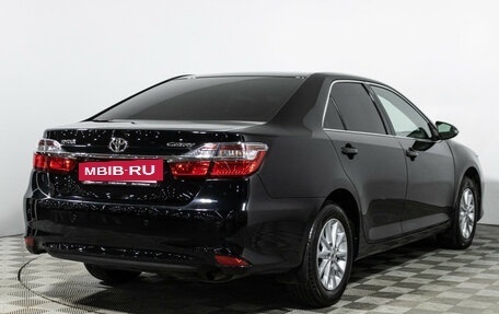 Toyota Camry, 2016 год, 1 900 000 рублей, 5 фотография