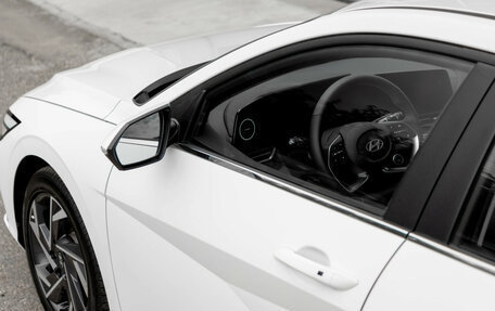 Hyundai Elantra, 2024 год, 2 650 000 рублей, 8 фотография