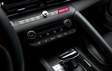 Hyundai Elantra, 2024 год, 2 650 000 рублей, 19 фотография