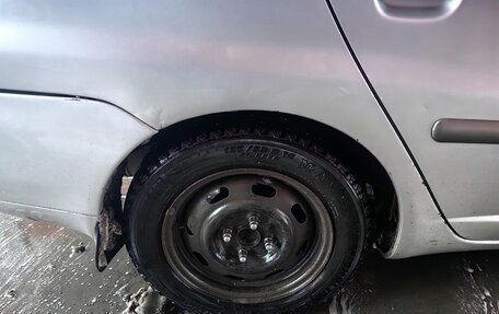 Toyota Platz, 2001 год, 350 000 рублей, 7 фотография