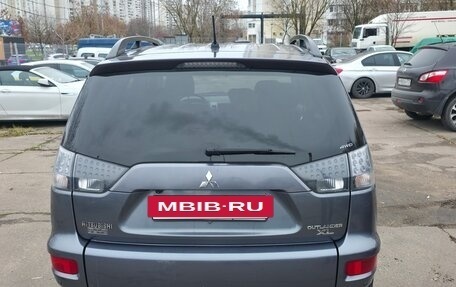 Mitsubishi Outlander III рестайлинг 3, 2010 год, 1 279 000 рублей, 4 фотография