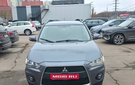 Mitsubishi Outlander III рестайлинг 3, 2010 год, 1 279 000 рублей, 8 фотография