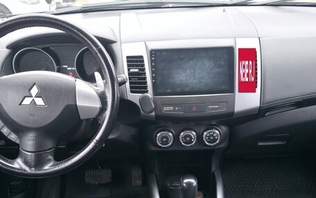 Mitsubishi Outlander III рестайлинг 3, 2010 год, 1 279 000 рублей, 10 фотография