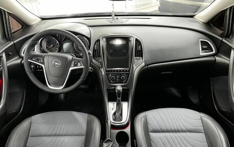 Opel Astra J, 2013 год, 997 000 рублей, 14 фотография