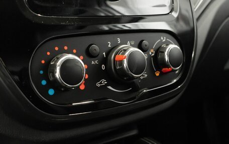 Renault Kaptur I рестайлинг, 2021 год, 1 709 800 рублей, 8 фотография