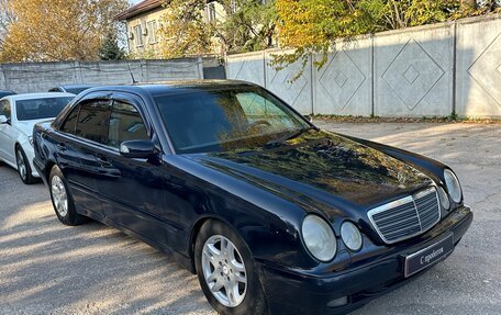 Mercedes-Benz E-Класс, 2001 год, 720 000 рублей, 3 фотография
