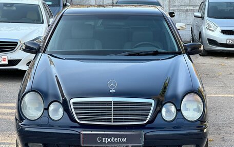 Mercedes-Benz E-Класс, 2001 год, 720 000 рублей, 2 фотография