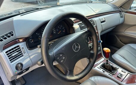 Mercedes-Benz E-Класс, 2001 год, 720 000 рублей, 10 фотография