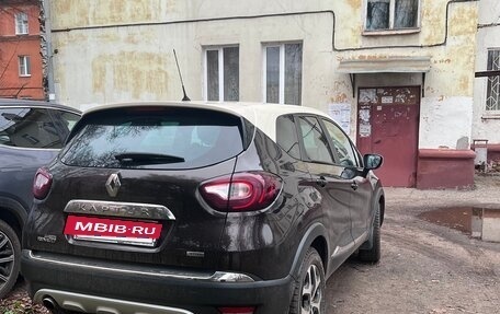 Renault Kaptur I рестайлинг, 2017 год, 1 150 000 рублей, 6 фотография