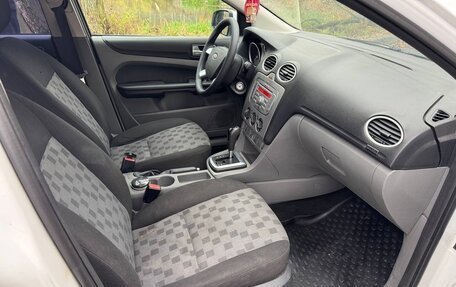 Ford Focus II рестайлинг, 2009 год, 410 000 рублей, 15 фотография