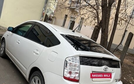 Toyota Prius, 2008 год, 960 000 рублей, 6 фотография