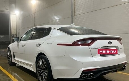 KIA Stinger I, 2018 год, 2 190 000 рублей, 7 фотография