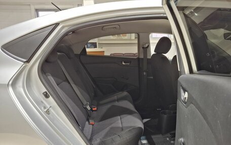 Hyundai Solaris II рестайлинг, 2017 год, 1 050 000 рублей, 17 фотография