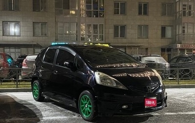 Honda Fit III, 2010 год, 950 000 рублей, 1 фотография