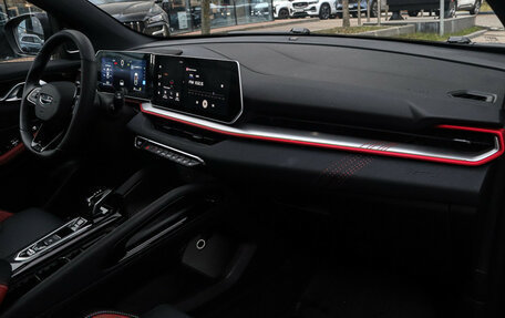 Geely Coolray I, 2023 год, 2 490 000 рублей, 9 фотография