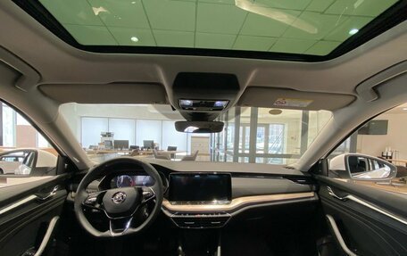 Skoda Octavia IV, 2025 год, 3 900 000 рублей, 8 фотография