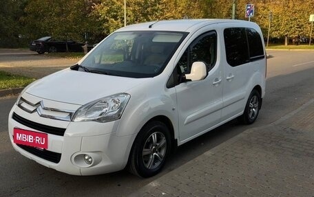 Citroen Berlingo II рестайлинг, 2012 год, 1 099 000 рублей, 3 фотография