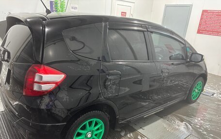 Honda Fit III, 2010 год, 950 000 рублей, 5 фотография