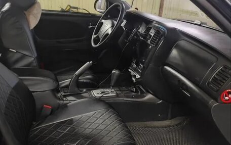 Hyundai Sonata IV рестайлинг, 2005 год, 450 000 рублей, 10 фотография