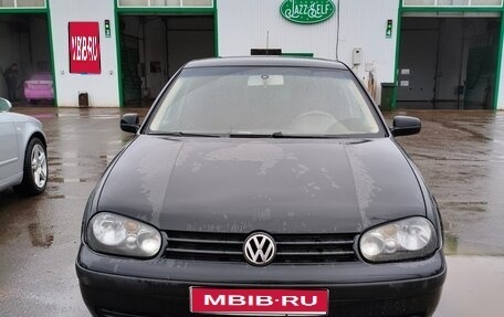 Volkswagen Golf IV, 2002 год, 450 000 рублей, 1 фотография