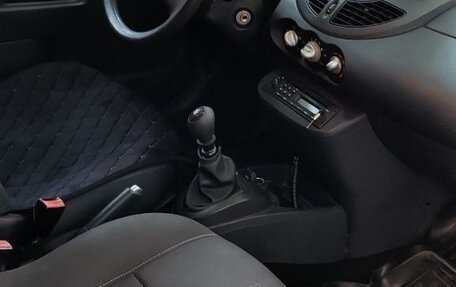 Renault Twingo II рестайлинг, 2009 год, 385 000 рублей, 13 фотография